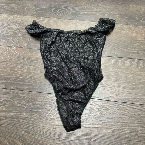 Victoria’s Secret Women’s Extra Small Black Silver Bodysuit New - Picture 1 of 4
